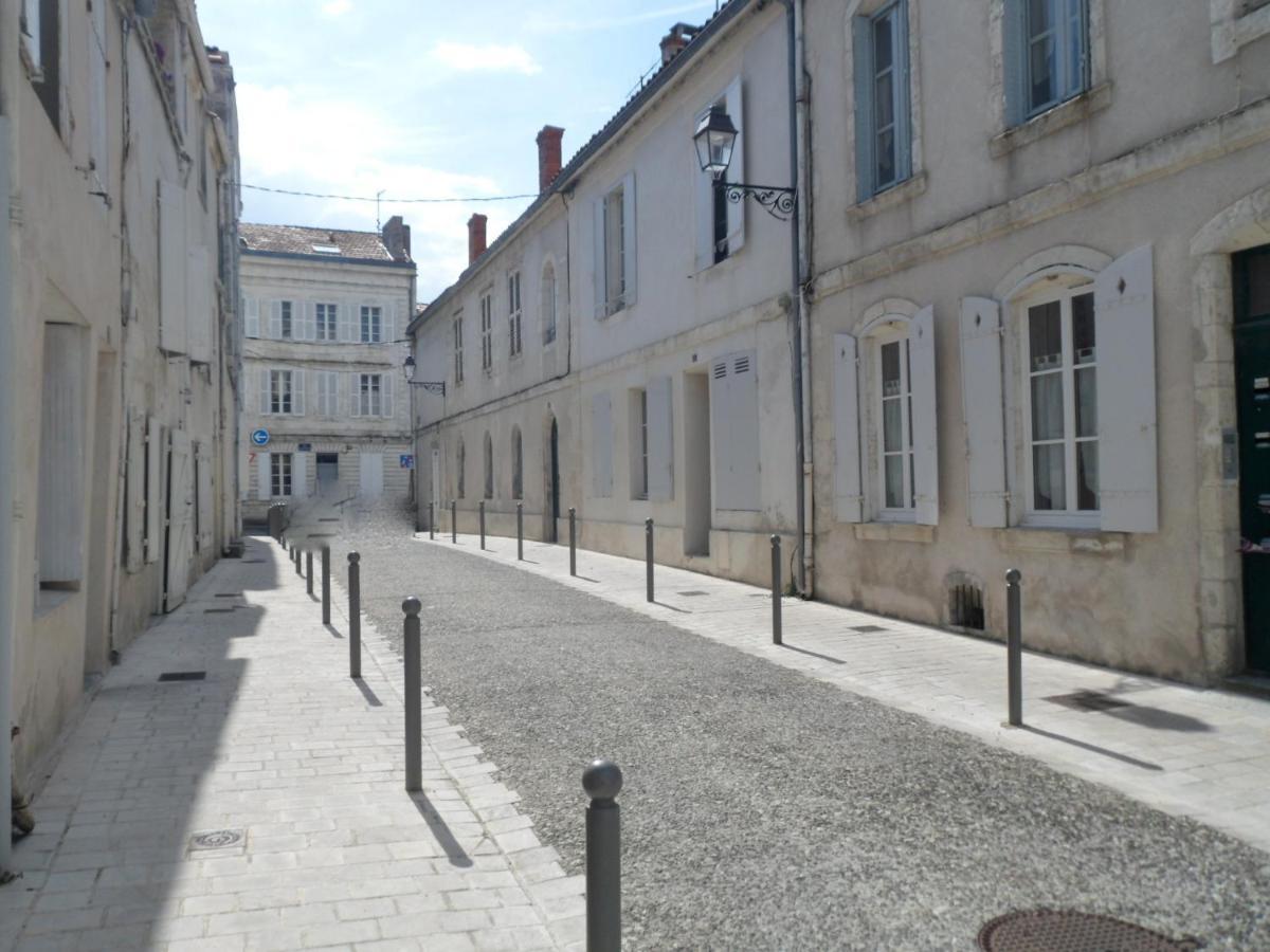 Cosy Flat Market Apartment La Rochelle  Exterior photo
